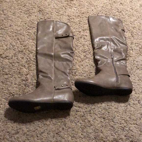 NWB Call It Spring YBIEN wedge tall boots